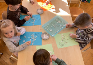 Tydzień Dinozaurów w grupie Ślimaczki!