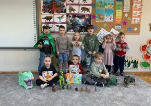Tydzień Dinozaurów w grupie Ślimaczki!