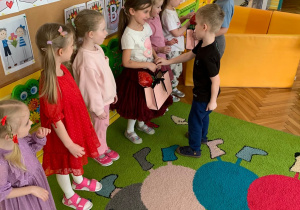 Dzień Kobiet w grupie „Mróweczki”!