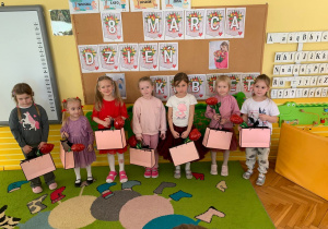 Dzień Kobiet w grupie „Mróweczki”!