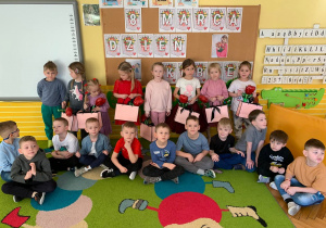 Dzień Kobiet w grupie „Mróweczki”!