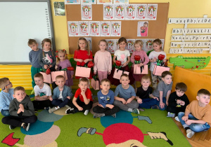 Dzień Kobiet w grupie „Mróweczki”!