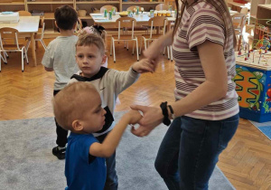 Dzień Kobiet w grupie "Ślimaczki"!