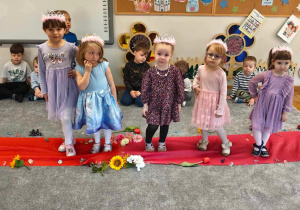 Dzień Kobiet w grupie "Ślimaczki"!