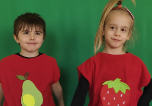 Klara i Jan z grupy "Jeżyki" na Międzyprzedszkolnym Konkursie Piosenki!