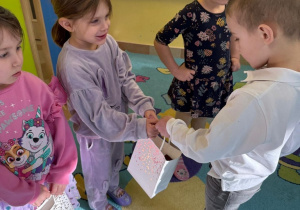 Dzień Kobiet w grupie Sówki!