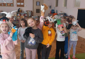 Wiewiórki- zajęcia z wykorzystaniem pacynek!