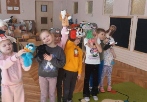 Wiewiórki- zajęcia z wykorzystaniem pacynek!