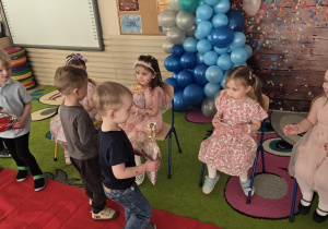 Dzień Kobiet w grupie "Niedźwiadki"!