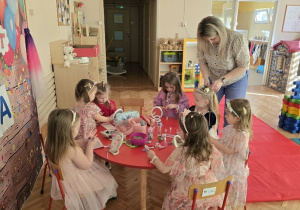 Dzień Kobiet w grupie "Niedźwiadki"!