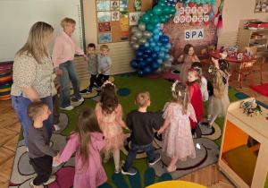 Dzień Kobiet w grupie "Niedźwiadki"!