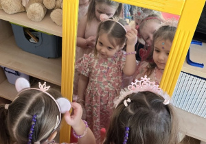 Dzień Kobiet w grupie "Niedźwiadki"!