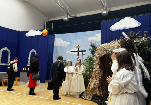 "Jeżyki" na przedstawieniu wielkanocnym w SOS-W w Łowiczu!