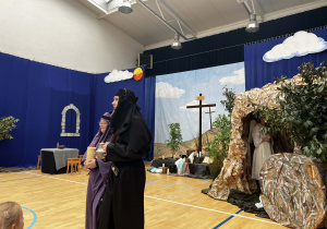 "Jeżyki" na przedstawieniu wielkanocnym w SOS-W w Łowiczu!