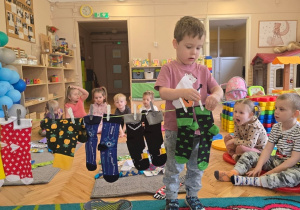 Niedźwiadki- lekcja ciszy z okazji Światowego Dnia Zespołu Downa!