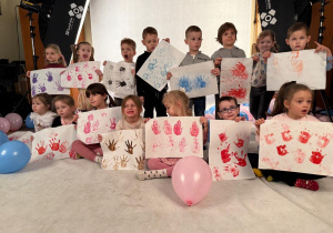 Sówki- Dzień Kolorowej Skarpetki w ZSP nr 3 w Łowiczu!