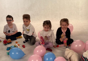 Sówki- Dzień Kolorowej Skarpetki w ZSP nr 3 w Łowiczu!