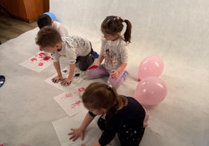 Sówki- Dzień Kolorowej Skarpetki w ZSP nr 3 w Łowiczu!