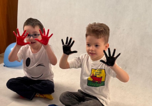 Sówki- Dzień Kolorowej Skarpetki w ZSP nr 3 w Łowiczu!