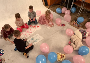 Sówki- Dzień Kolorowej Skarpetki w ZSP nr 3 w Łowiczu!