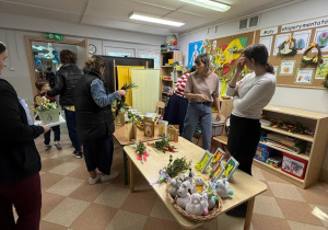 KIERMASZ WIELKANOCNY - piękna inicjatywa Rady Rodziców przedszkola!
