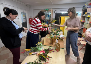 KIERMASZ WIELKANOCNY - piękna inicjatywa Rady Rodziców przedszkola!