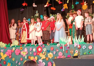 Wiewiórki w Szkole Pijarskiej w Łowiczu na przedstawieniu!