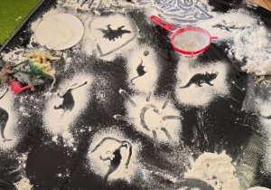 Tydzień dinozaurów w grupie Niedźwiadki!