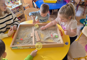 Tydzień dinozaurów w grupie Niedźwiadki!