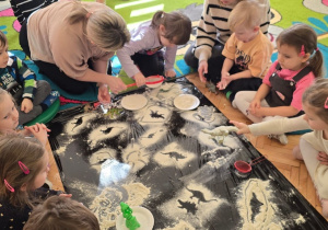 Tydzień dinozaurów w grupie Niedźwiadki!