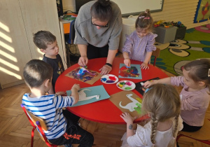 Tydzień dinozaurów w grupie Niedźwiadki!