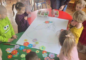 Niedźwiadki- mali ogrodnicy!