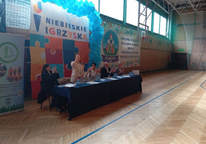 NIEBIESKIE IGRZYSKA
