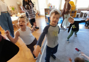 PROJEKT "RODZICE PRZEDSZKOLAKAMI"- zajęcia otwarte ŚLIMACZKI!