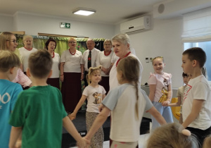 Jeżyki na przedstawieniu "Czerwony Kapturek"!