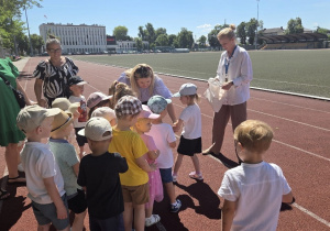 Niedźwiadki na lodach i stadionie OSIR w Łowiczu!