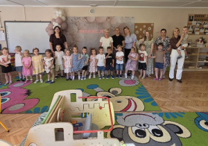 Niedźwiadki- dyplomy i książki już wręczone, rok szkolny dobiega końca!