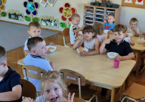 Ślimaczki- dyplomy i książki już wręczone, rok szkolny dobiega końca!