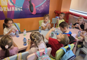 Mróweczki i Ślimaczki z okazji Dnia Przedszkolaka ruszyły na podbój Świata Dziecka w Sochaczewie!