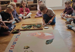 Lekcja ciszy w grupie Ślimaczki!