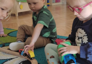Wielka kolejowa przygoda w grupie „Niedźwiadki”!