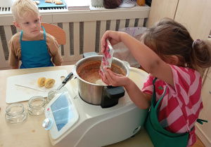 "Mróweczki w kuchni - robimy zapasy na zimę"!