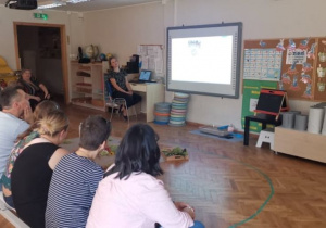 Zajęcia otwarte w OGRODZIE PIĘCIU ZMYSŁÓW- Zajączki!