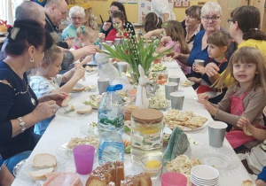 Wielkanocne warsztaty kulinarne dla Babć i Dziadków- Sówki!