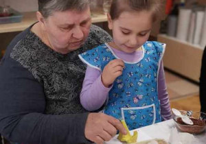 PROGRAM PROMOCJI ZDROWIA-Wielkanocne warsztaty kulinarne dla Babć i Dziadków- Zajączki!